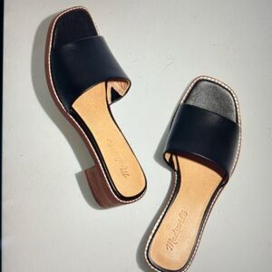 NBW Madewell Open Toed Cassidy  Mules in Black Leather, 8